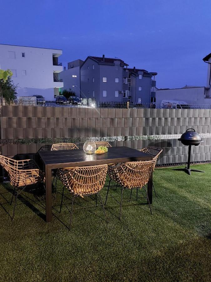 Garden Apartment Leoma With Free Parking! زادار المظهر الخارجي الصورة