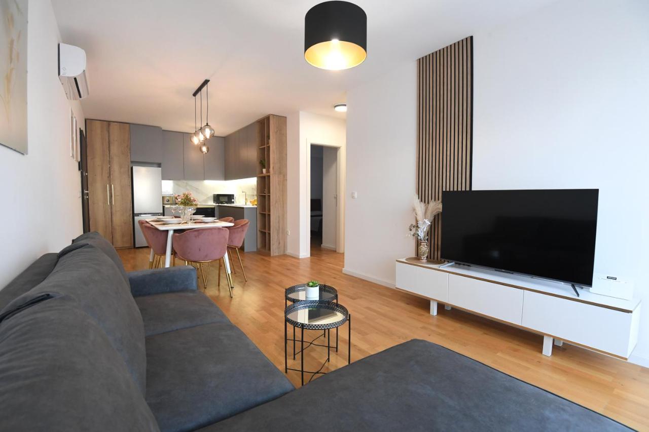 Garden Apartment Leoma With Free Parking! زادار المظهر الخارجي الصورة